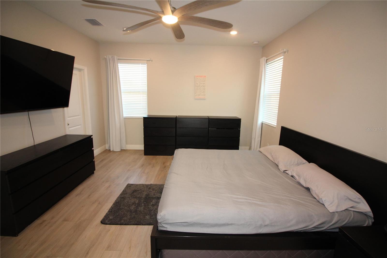 WILLIAMS POINTE - Residential