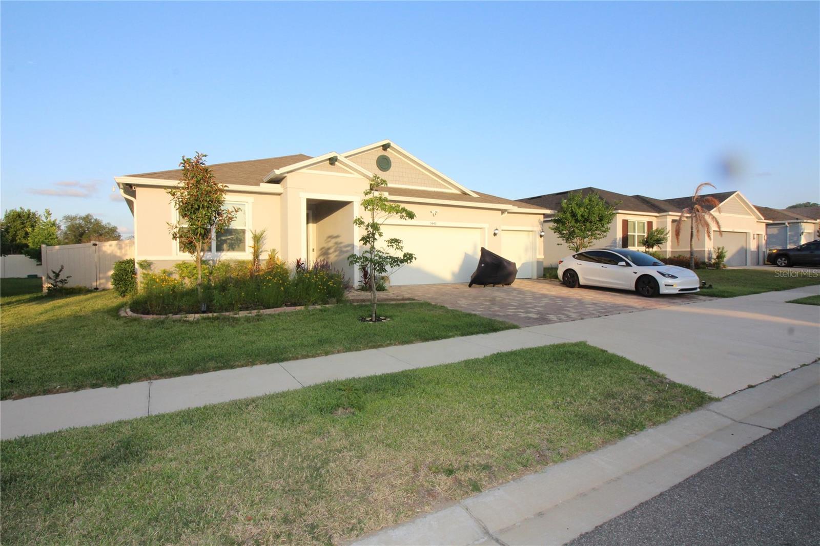 9449 SANDERS PARK PLACE