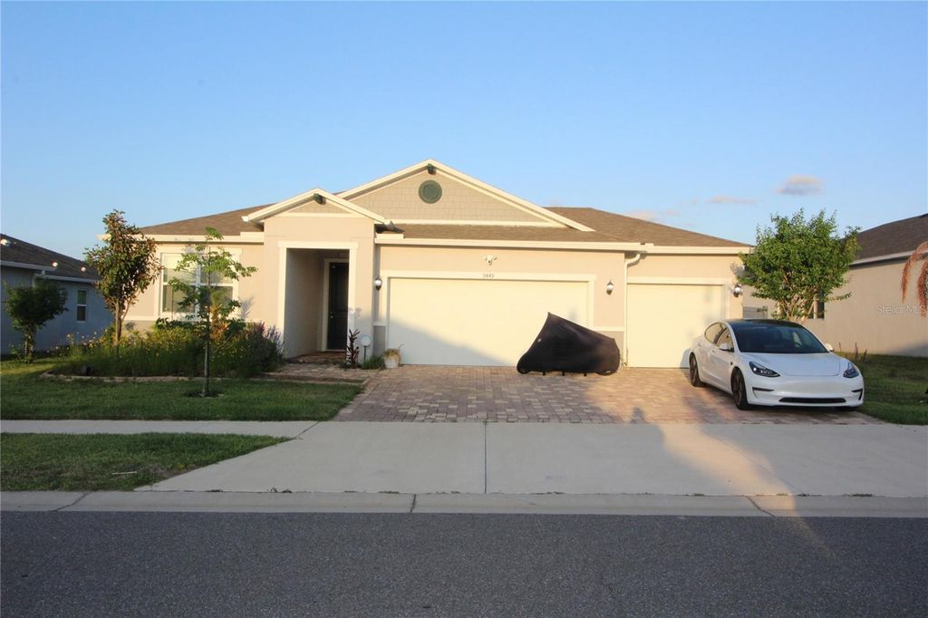 Photo of 9449 Sanders Park Place, Seffner, FL 33584 (MLS # O6404860)