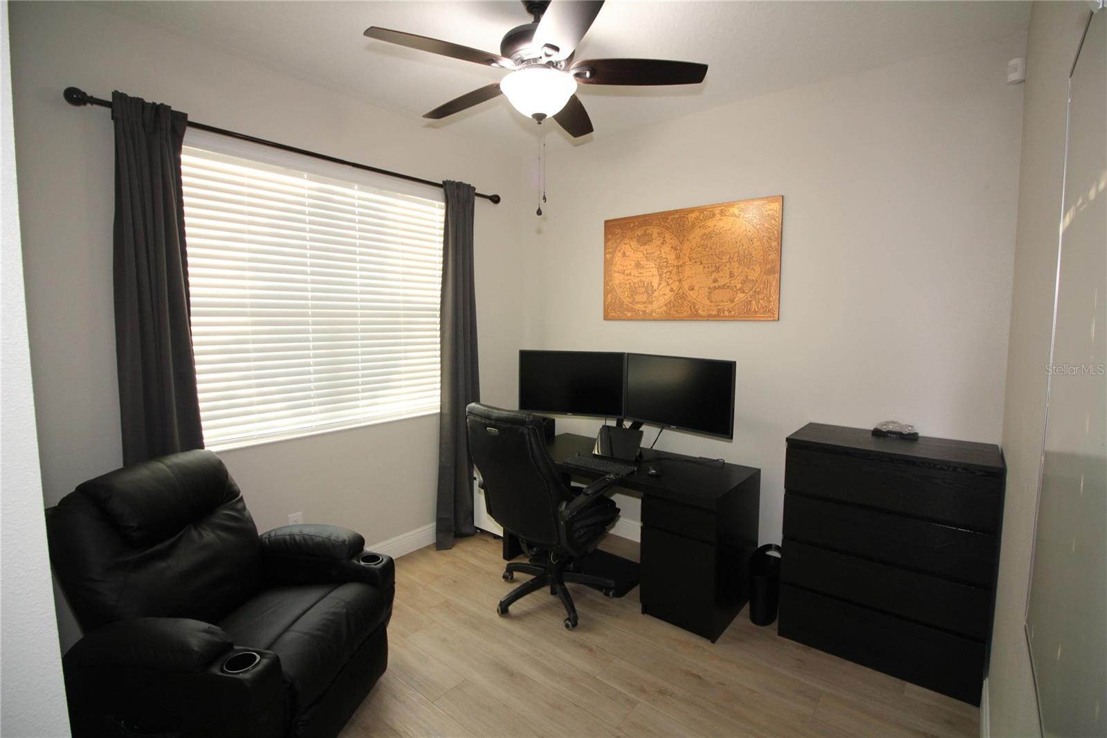 WILLIAMS POINTE - Residential
