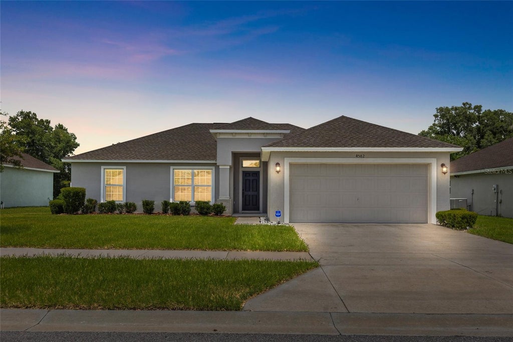 Photo of 4582 Penkert Place, Lakeland, FL 33811 (MLS # L4963201)