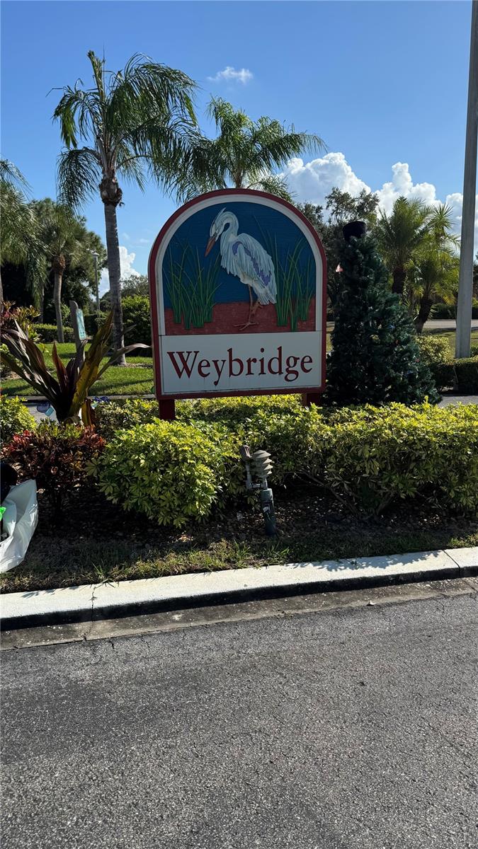 WEYBRIDGE - Residential