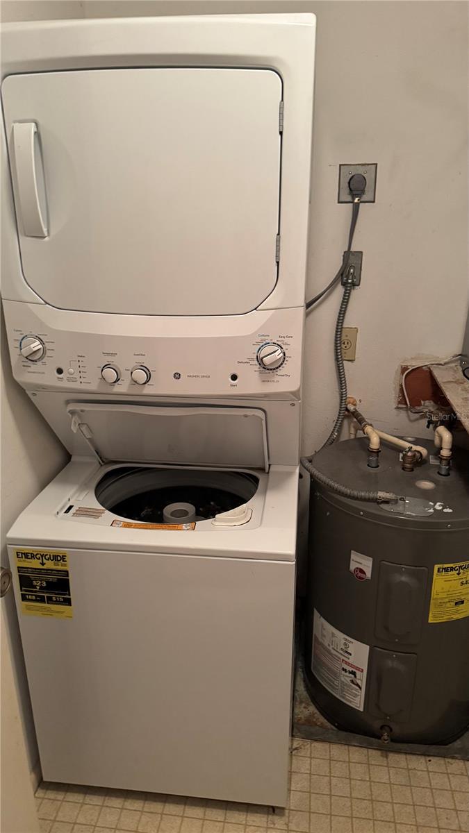 WEYBRIDGE - Residential