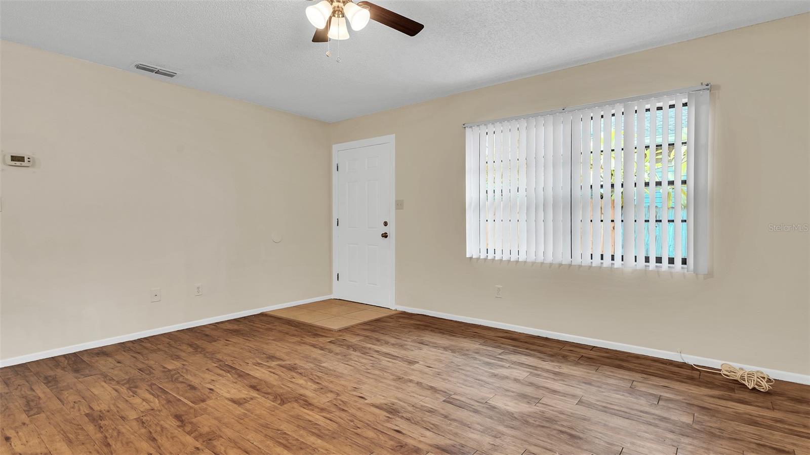 ROOSEVELT GROVES - Residential Lease