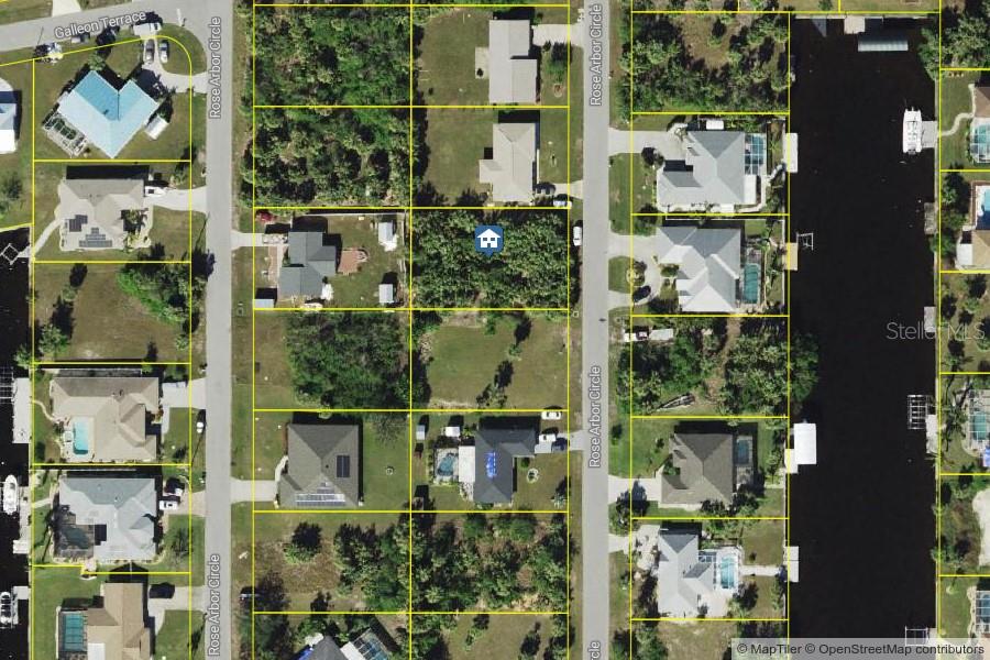 PORT CHARLOTTE SEC 044 - Land