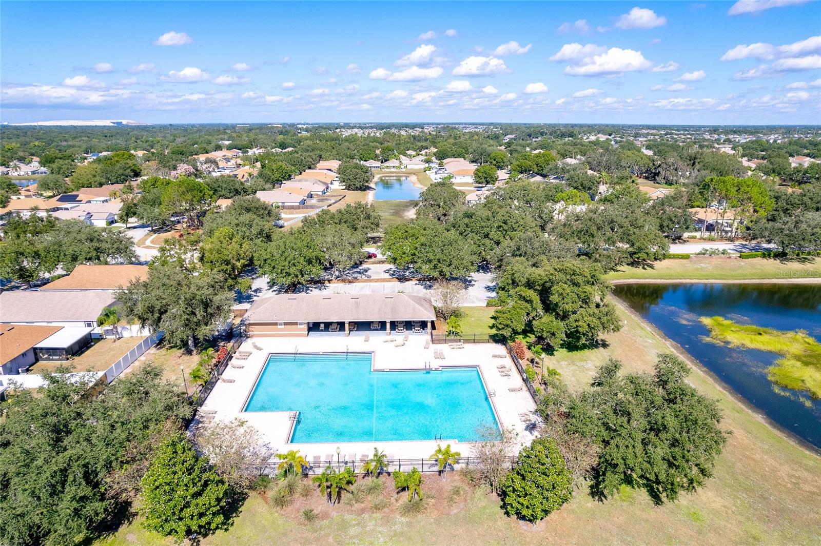 SOUTH POINTE PH 7 - Residential