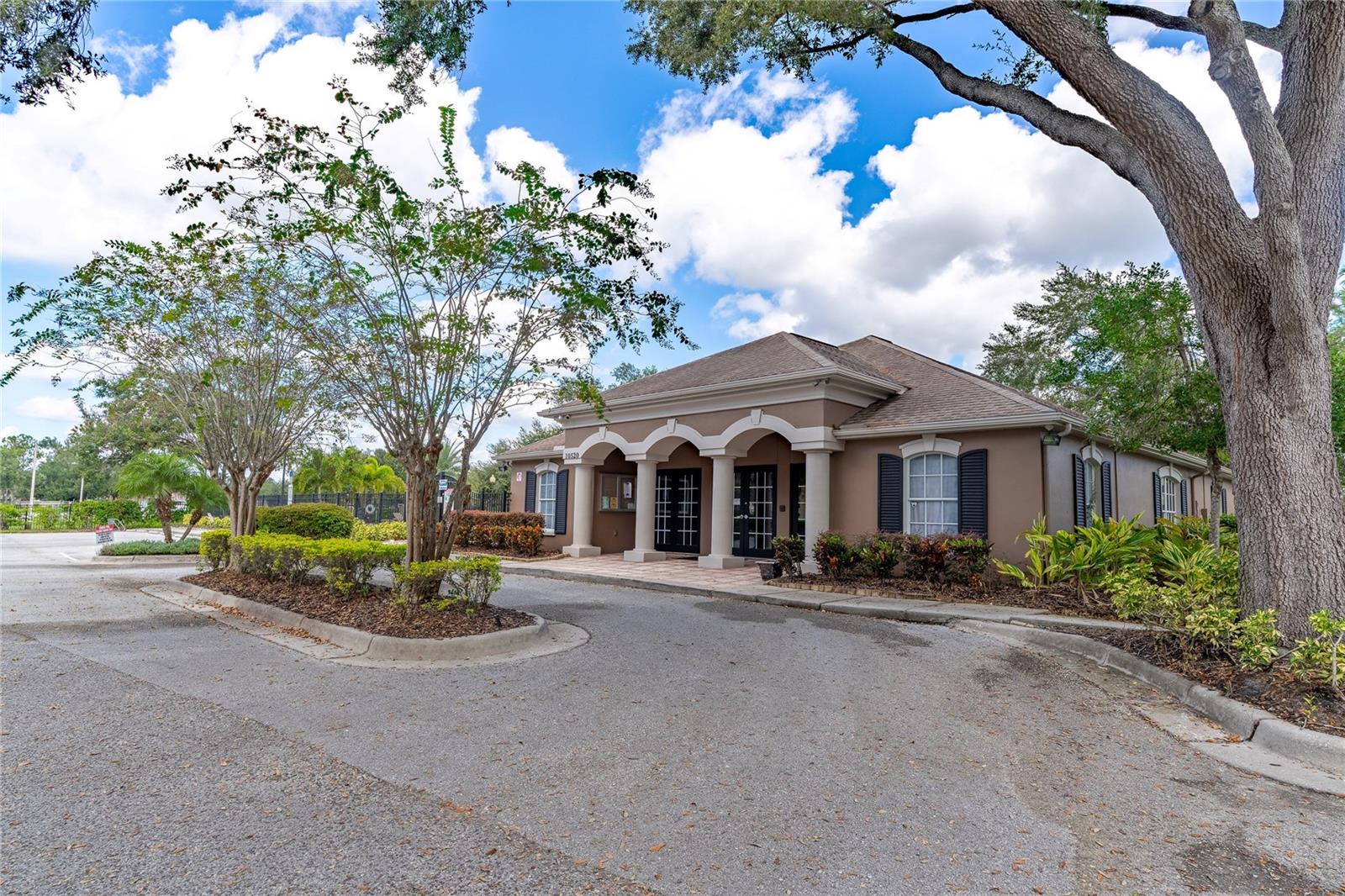 SOUTH POINTE PH 7 - Residential