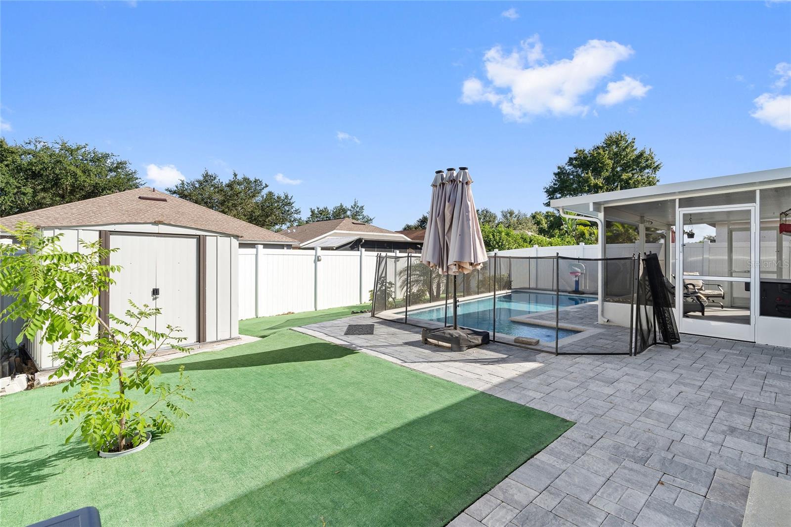 SOUTH POINTE PH 7 - Residential