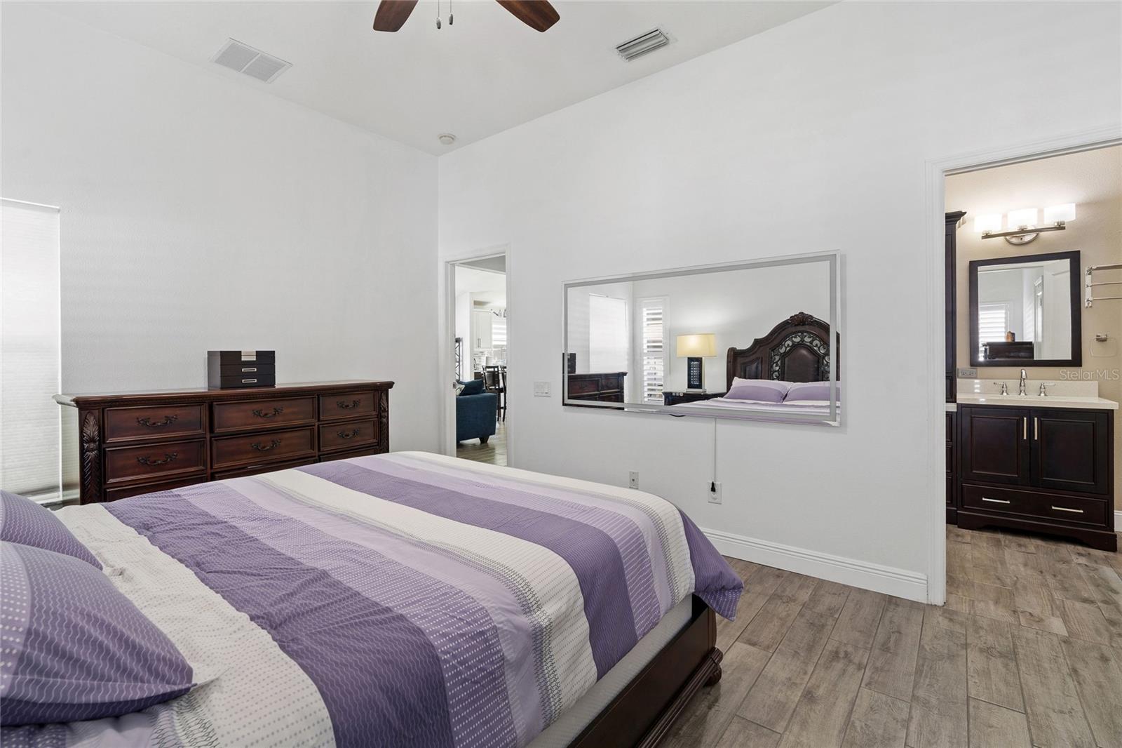 SOUTH POINTE PH 7 - Residential