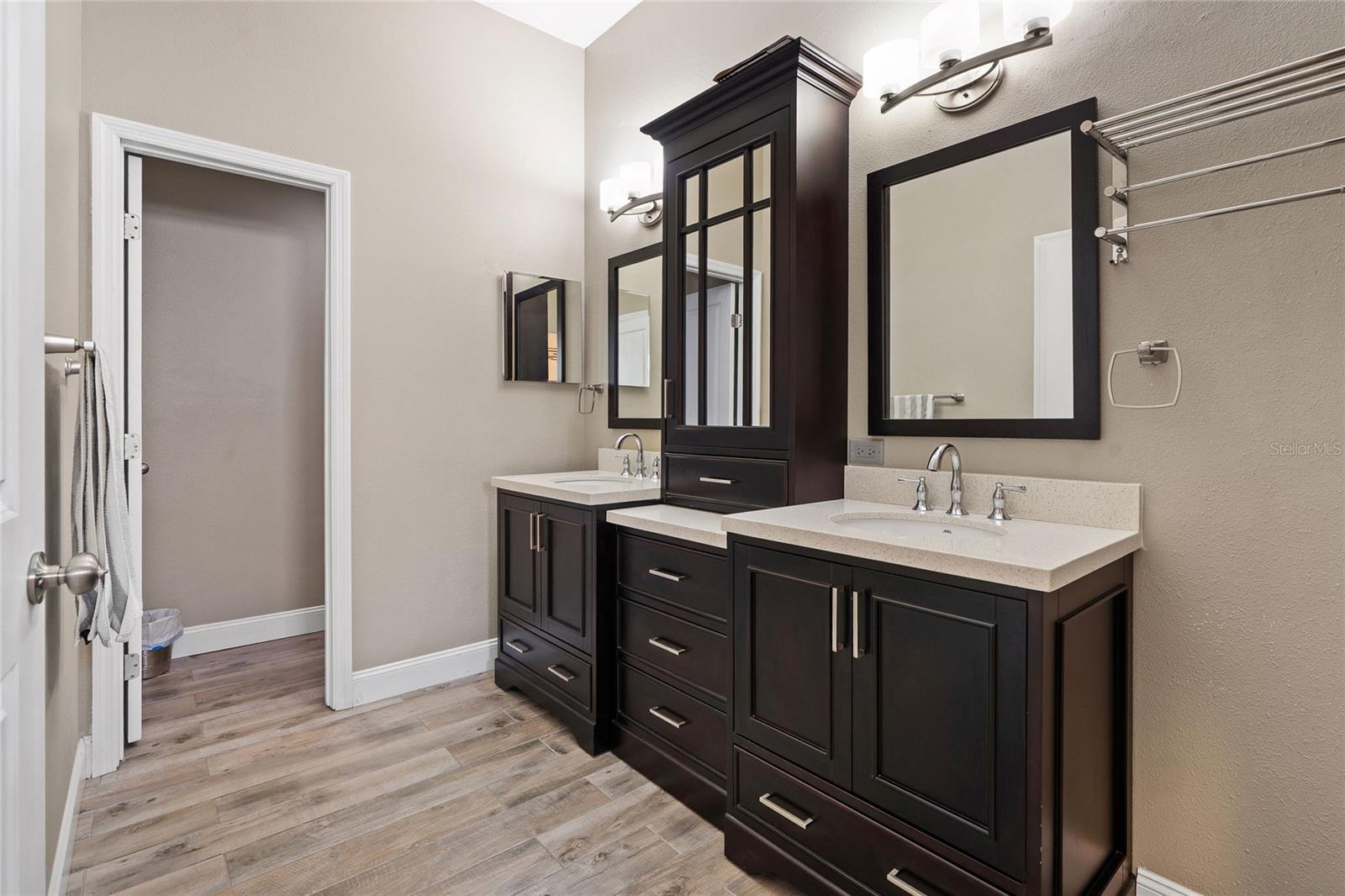 SOUTH POINTE PH 7 - Residential