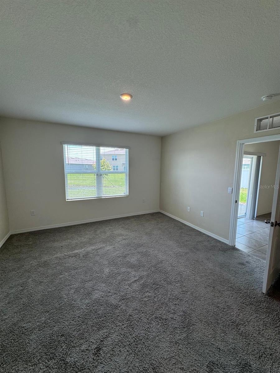 EAGLE HAMMOCK - Residential Lease