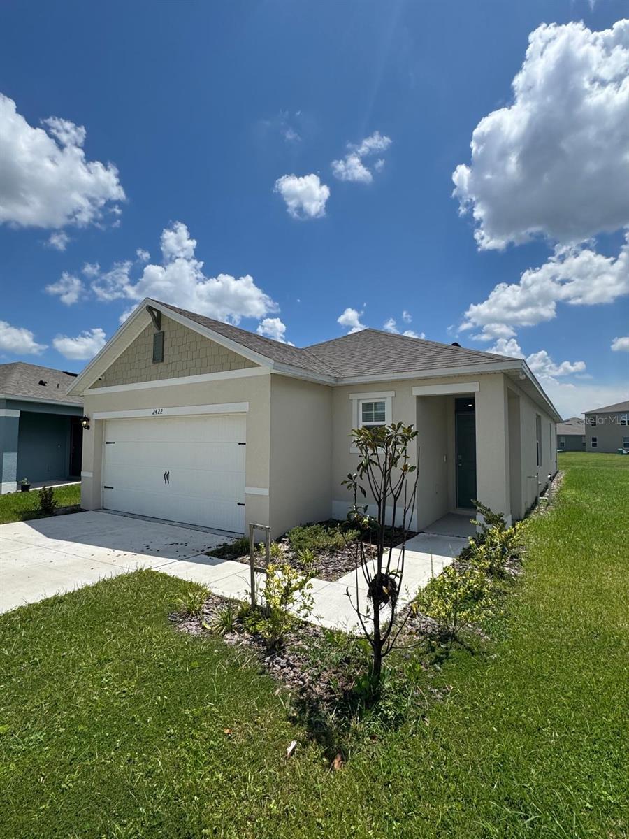 EAGLE HAMMOCK - Residential Lease
