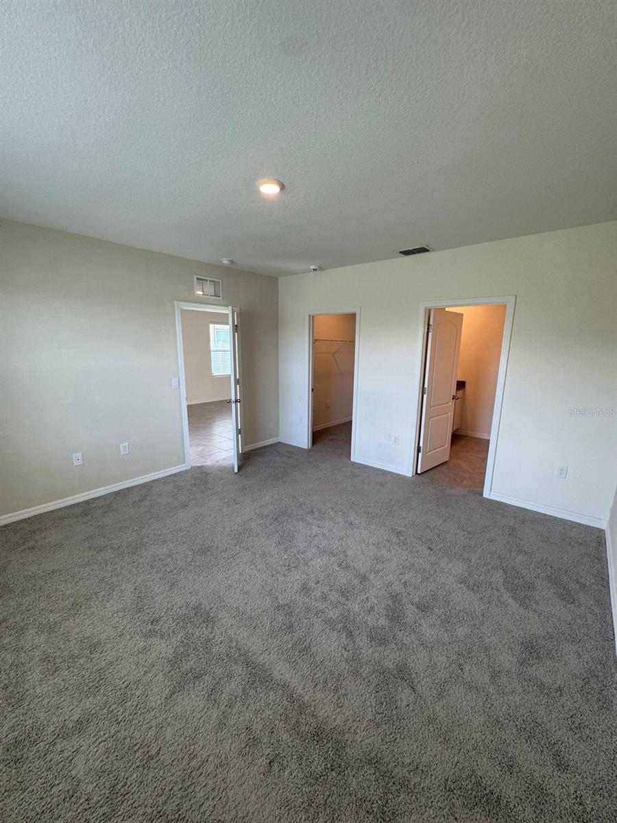 EAGLE HAMMOCK - Residential Lease