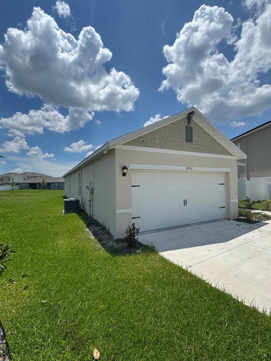 EAGLE HAMMOCK - Residential Lease