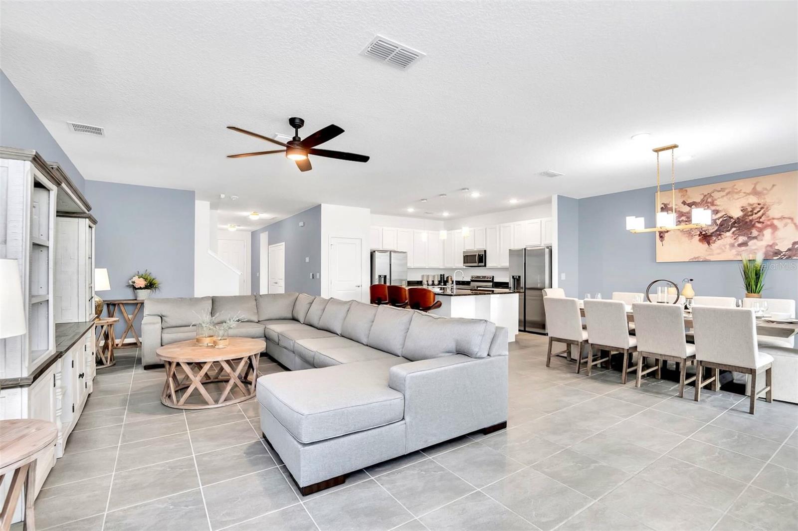 BELLAVIDA PH 2C - Residential Lease