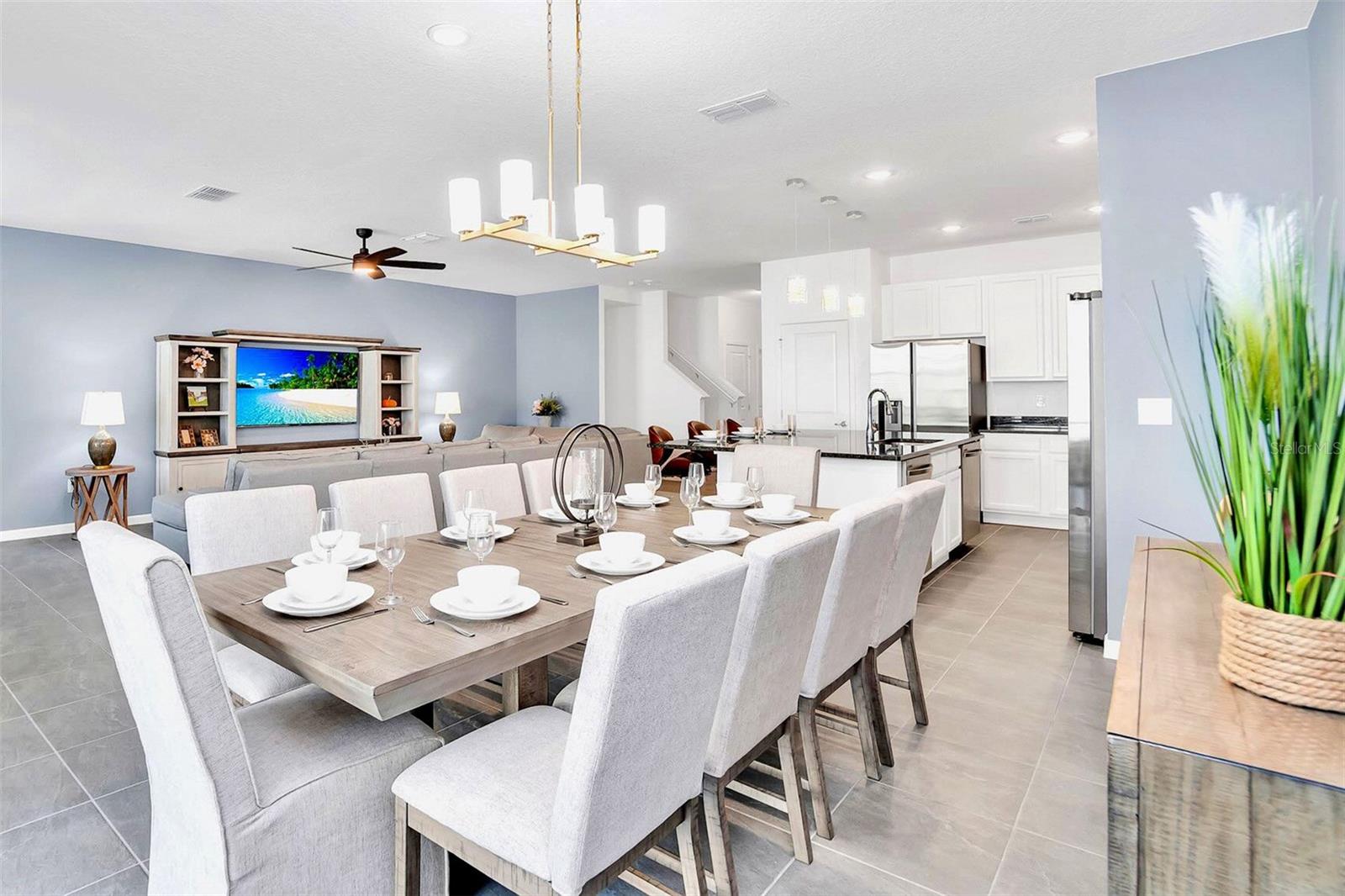 BELLAVIDA PH 2C - Residential Lease