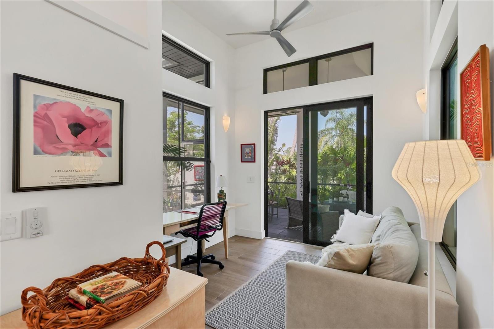 SARASOTA-VENICE CO RIVER SUB - Residential Lease