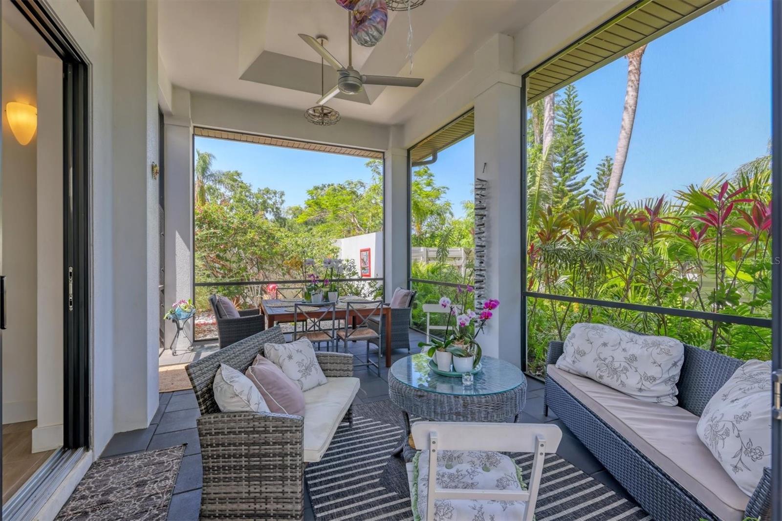 SARASOTA-VENICE CO RIVER SUB - Residential Lease