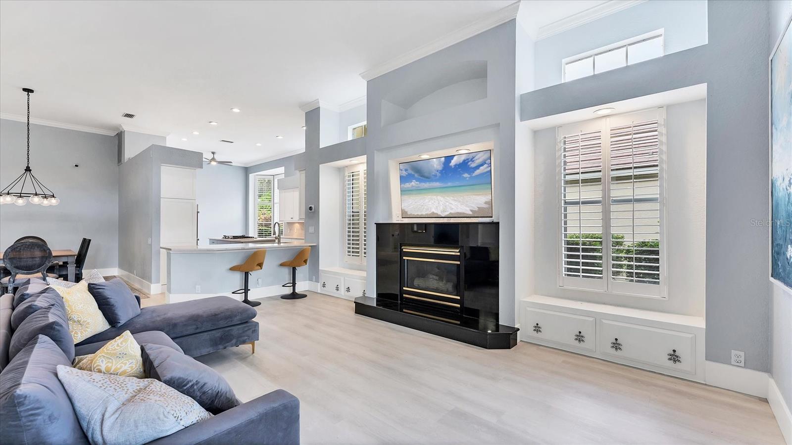 UNIVERSITY PARK COUNTRY CLUB - Residential