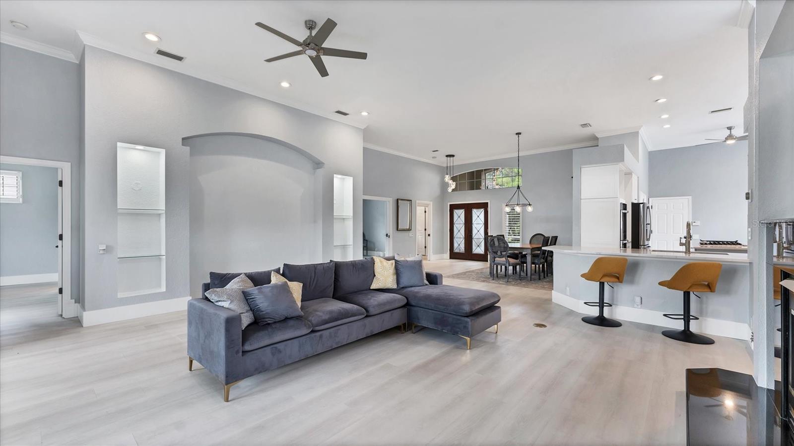 UNIVERSITY PARK COUNTRY CLUB - Residential