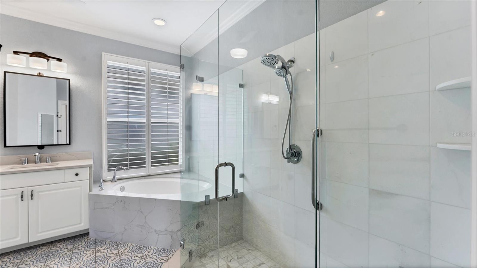 UNIVERSITY PARK COUNTRY CLUB - Residential