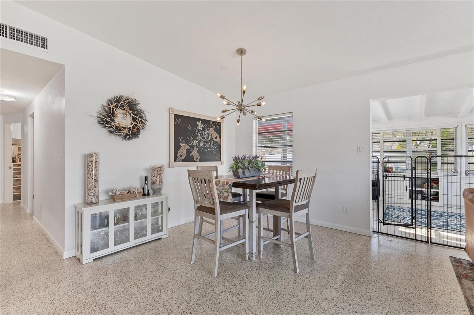 VENICE GARDENS - Residential