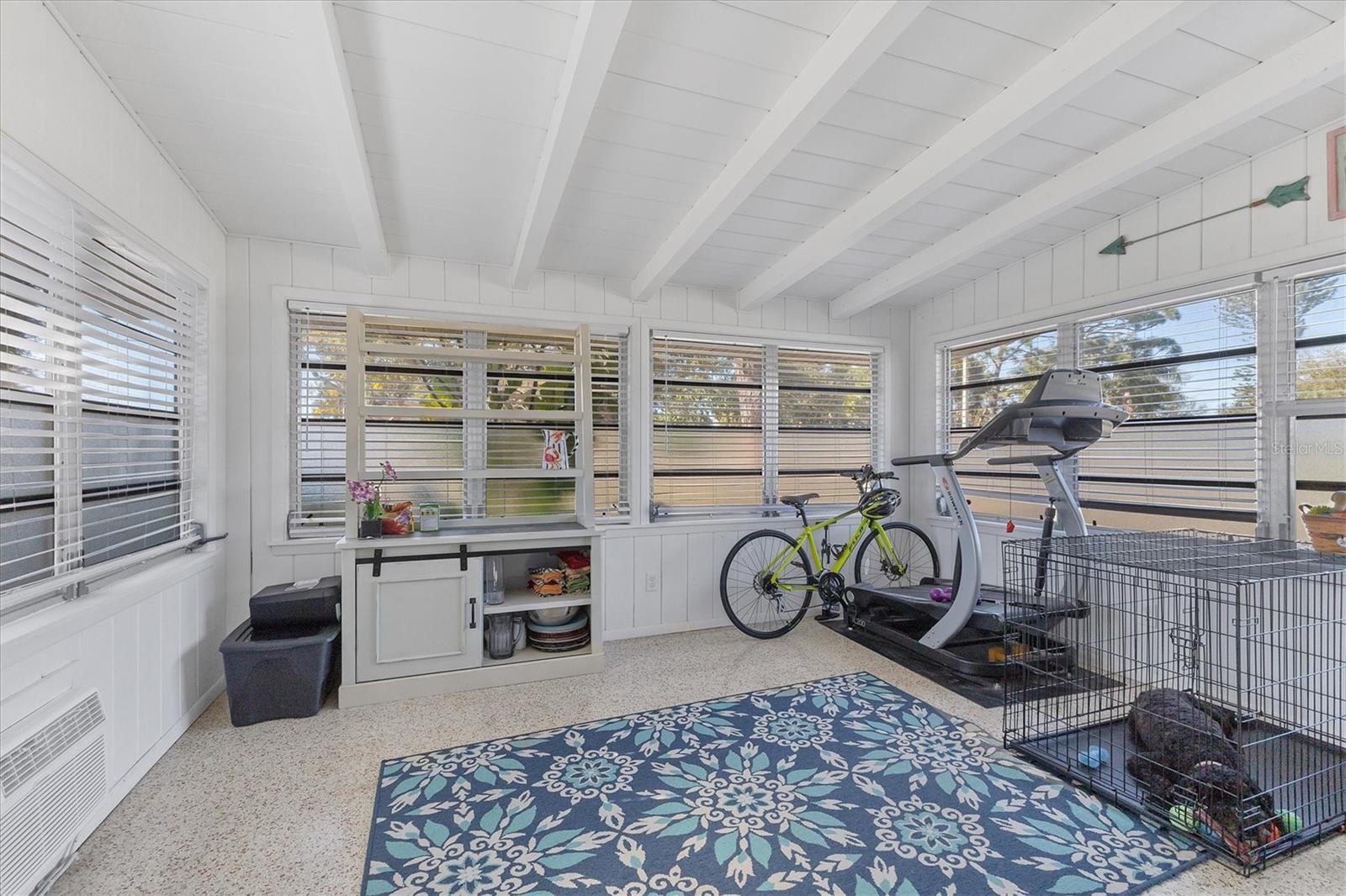 VENICE GARDENS - Residential