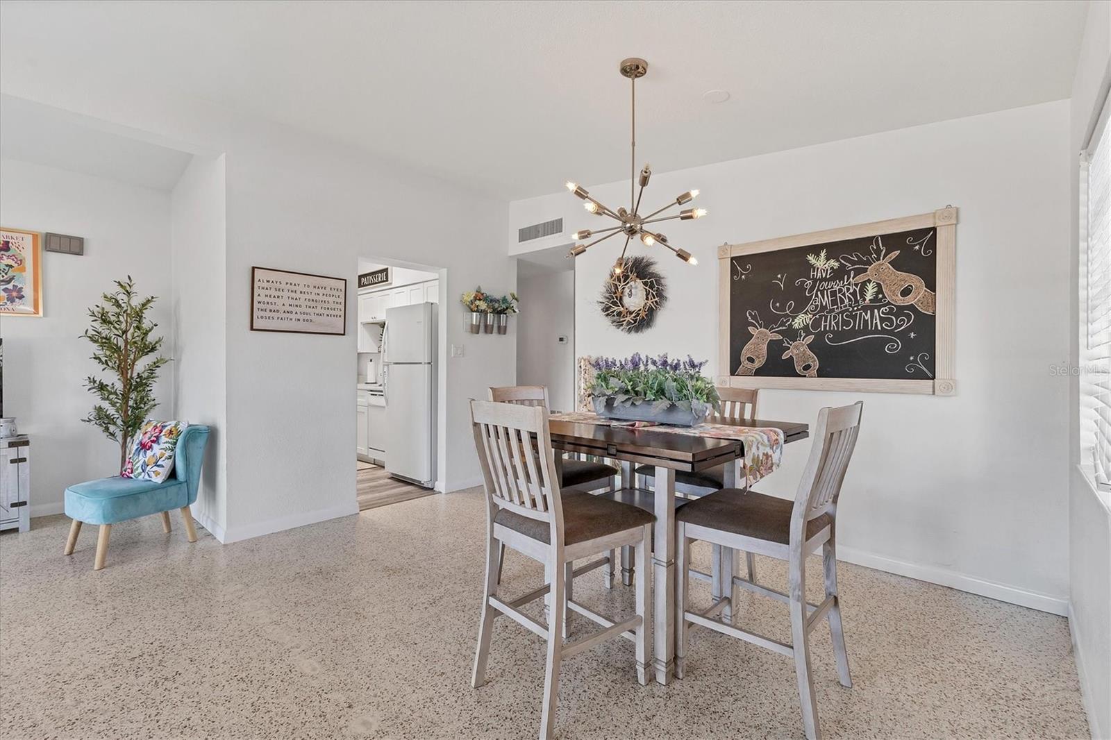 VENICE GARDENS - Residential