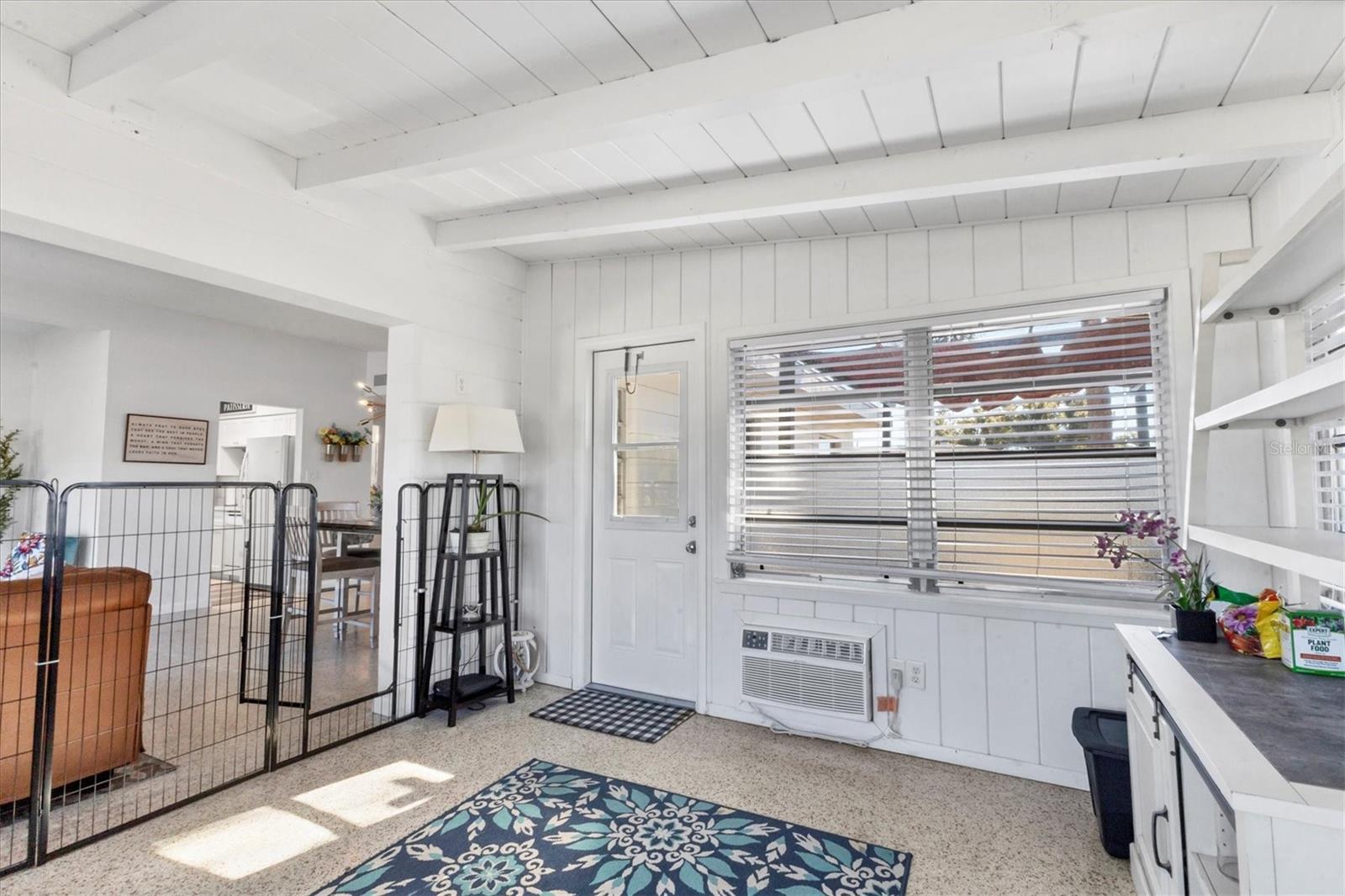 VENICE GARDENS - Residential