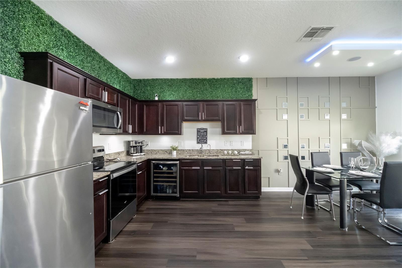 MADISON PLACE PH 1 - Residential