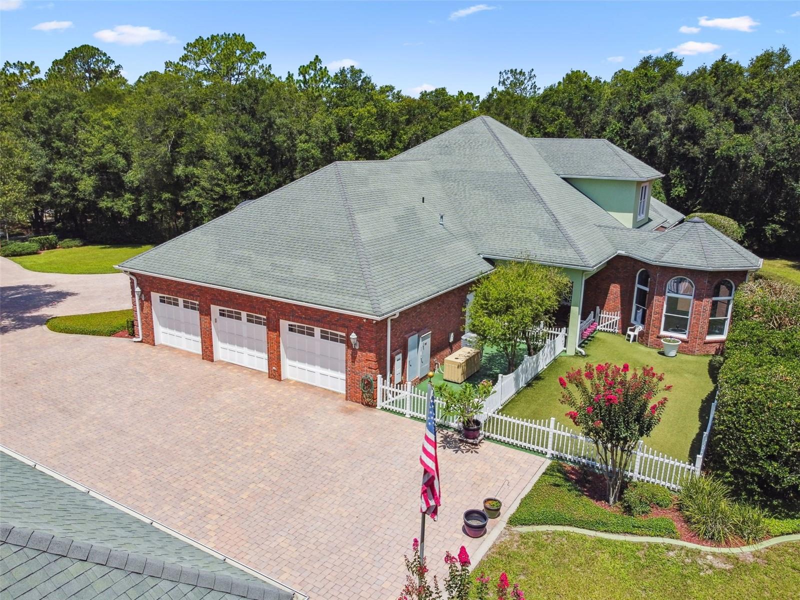 TAYLOR WOODS - Residential