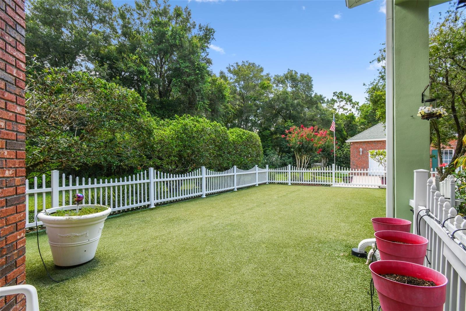 TAYLOR WOODS - Residential