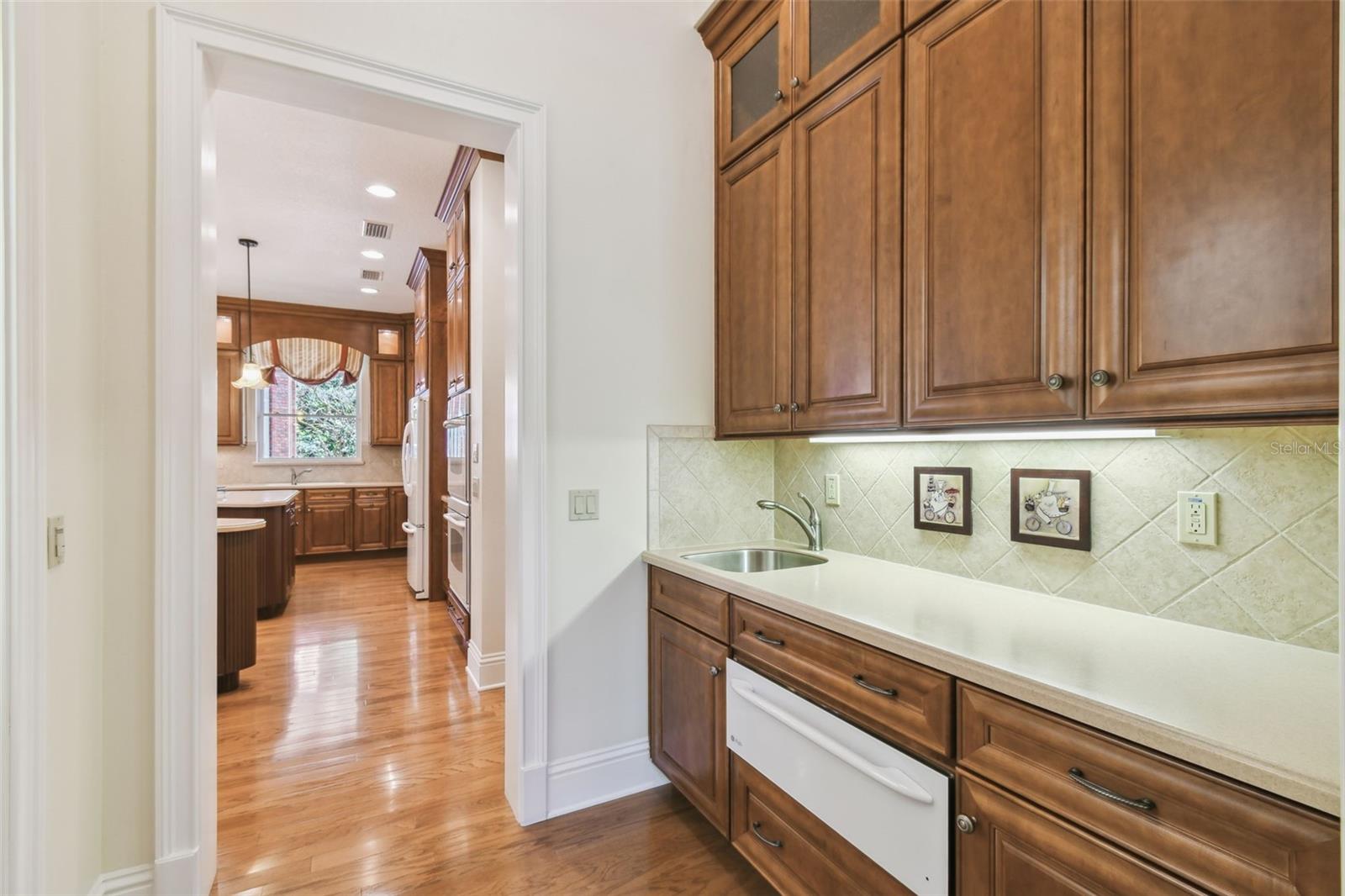 TAYLOR WOODS - Residential