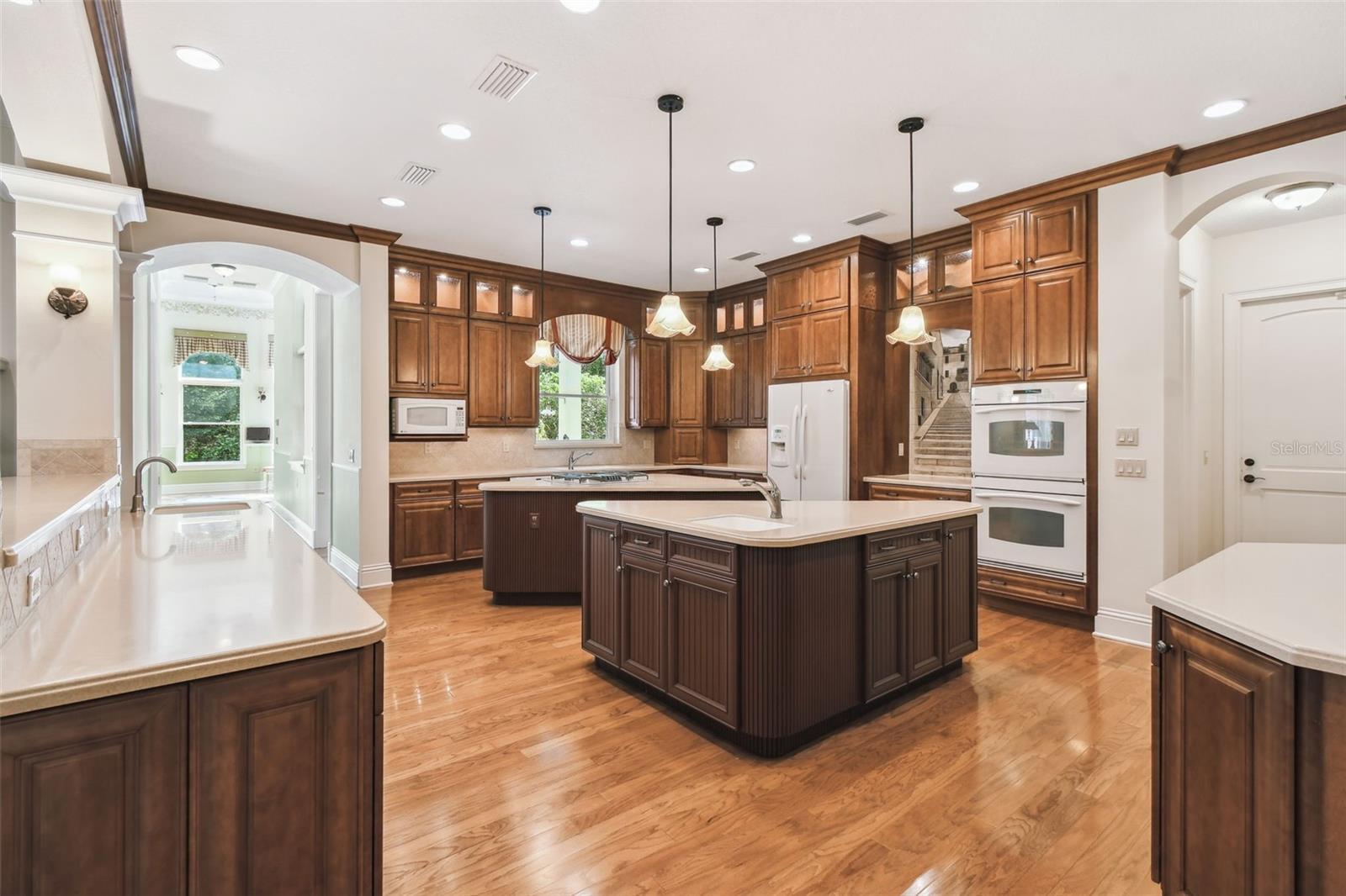 TAYLOR WOODS - Residential