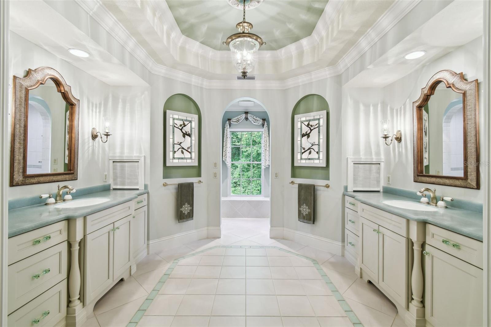 TAYLOR WOODS - Residential