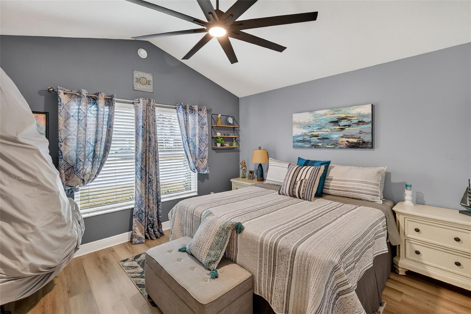 VILLAGE OF LAKE DENHAM - Residential