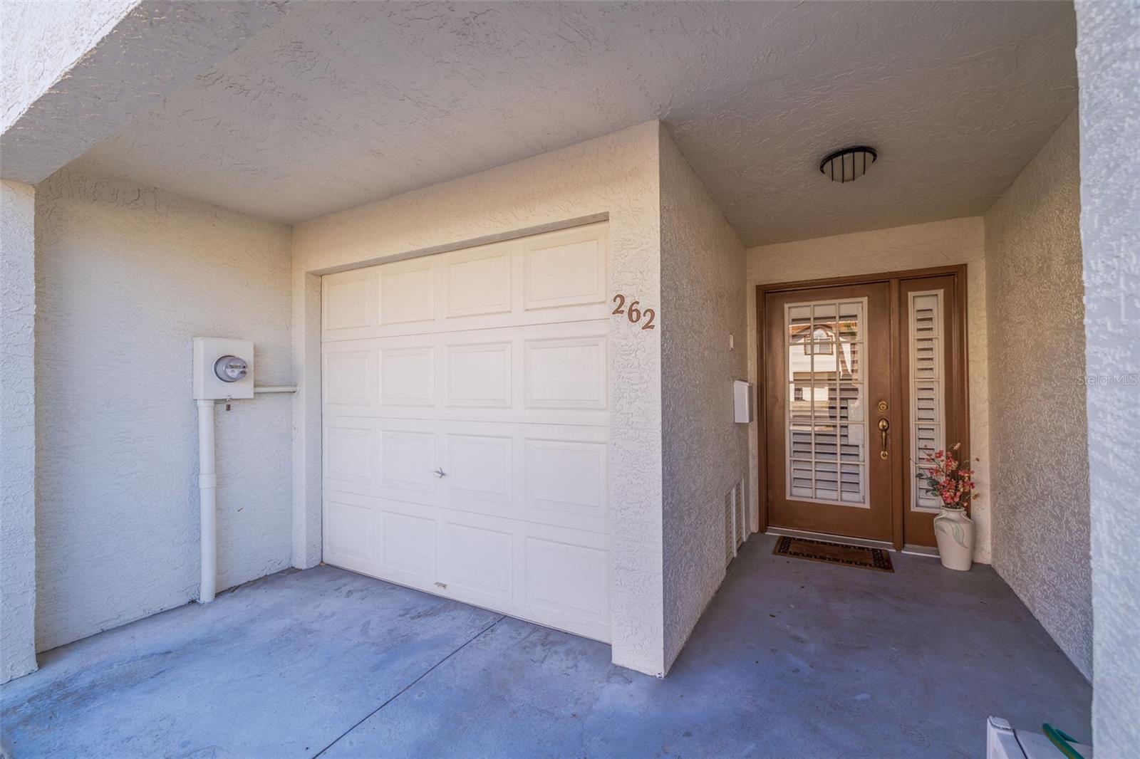 262 MADEIRA CIRCLE