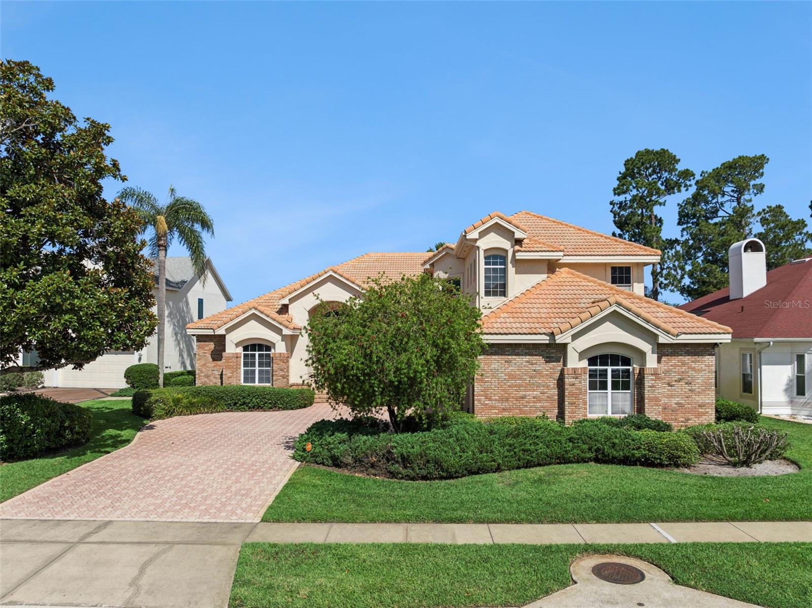 1901 EDGEWATER DRIVE