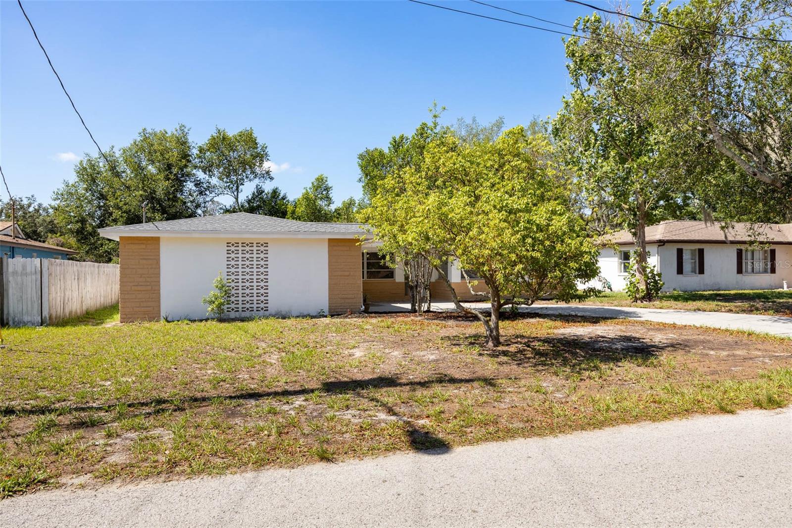 WEEKI WACHEE WOODLANDS UNIT 1 - Residential
