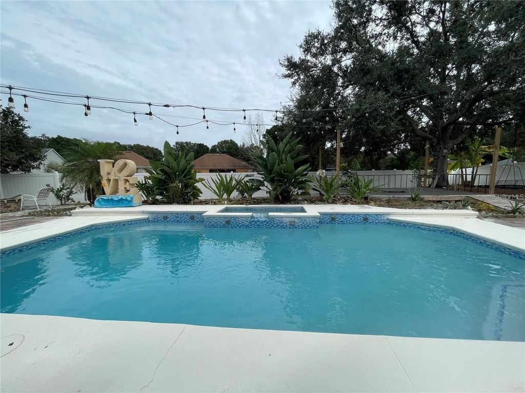 Photo of 1924 Rachels Ridge Loop, Ocoee, FL 34761 (MLS # O6412290)