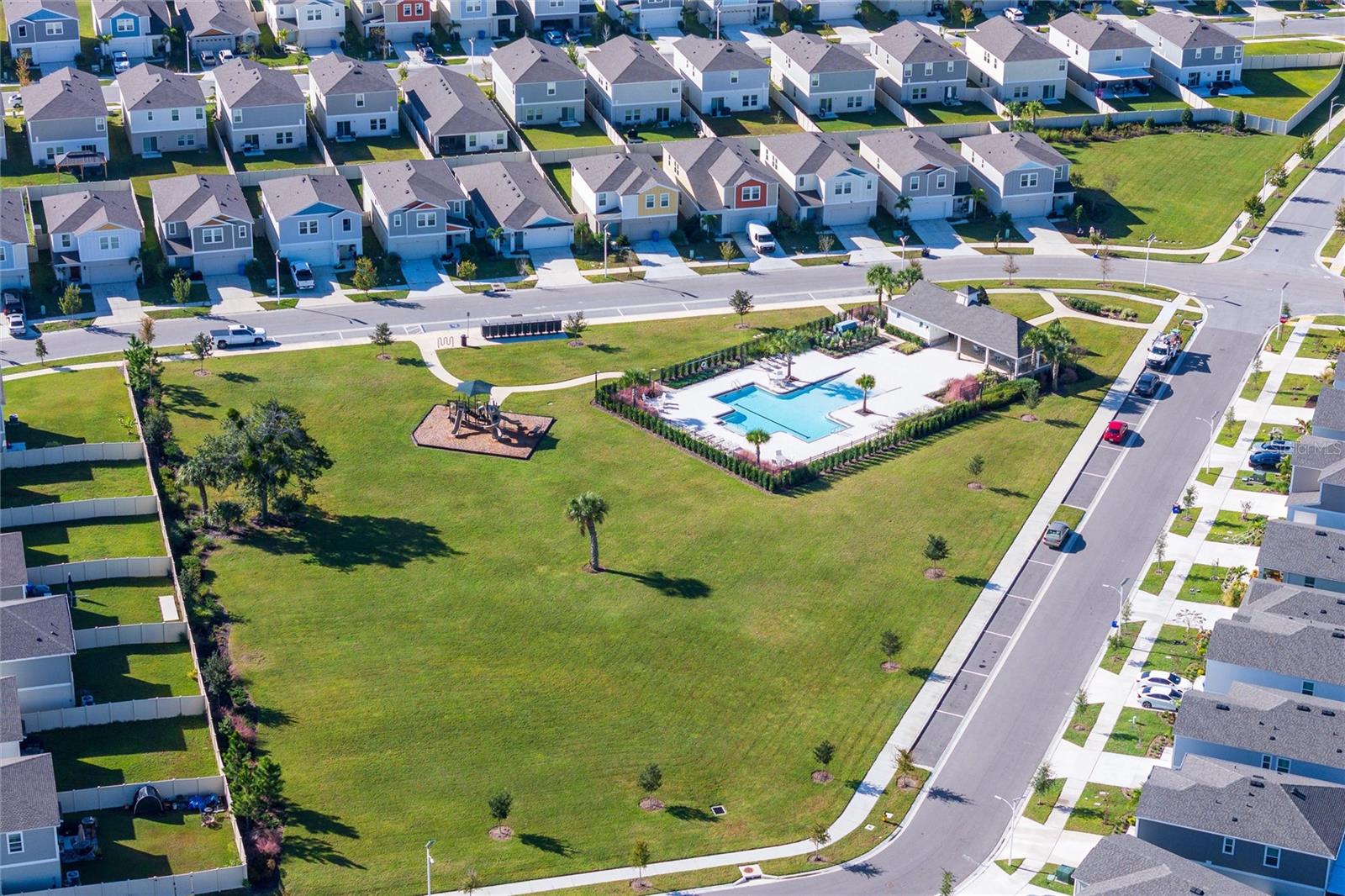 PASADENA POINT - Residential