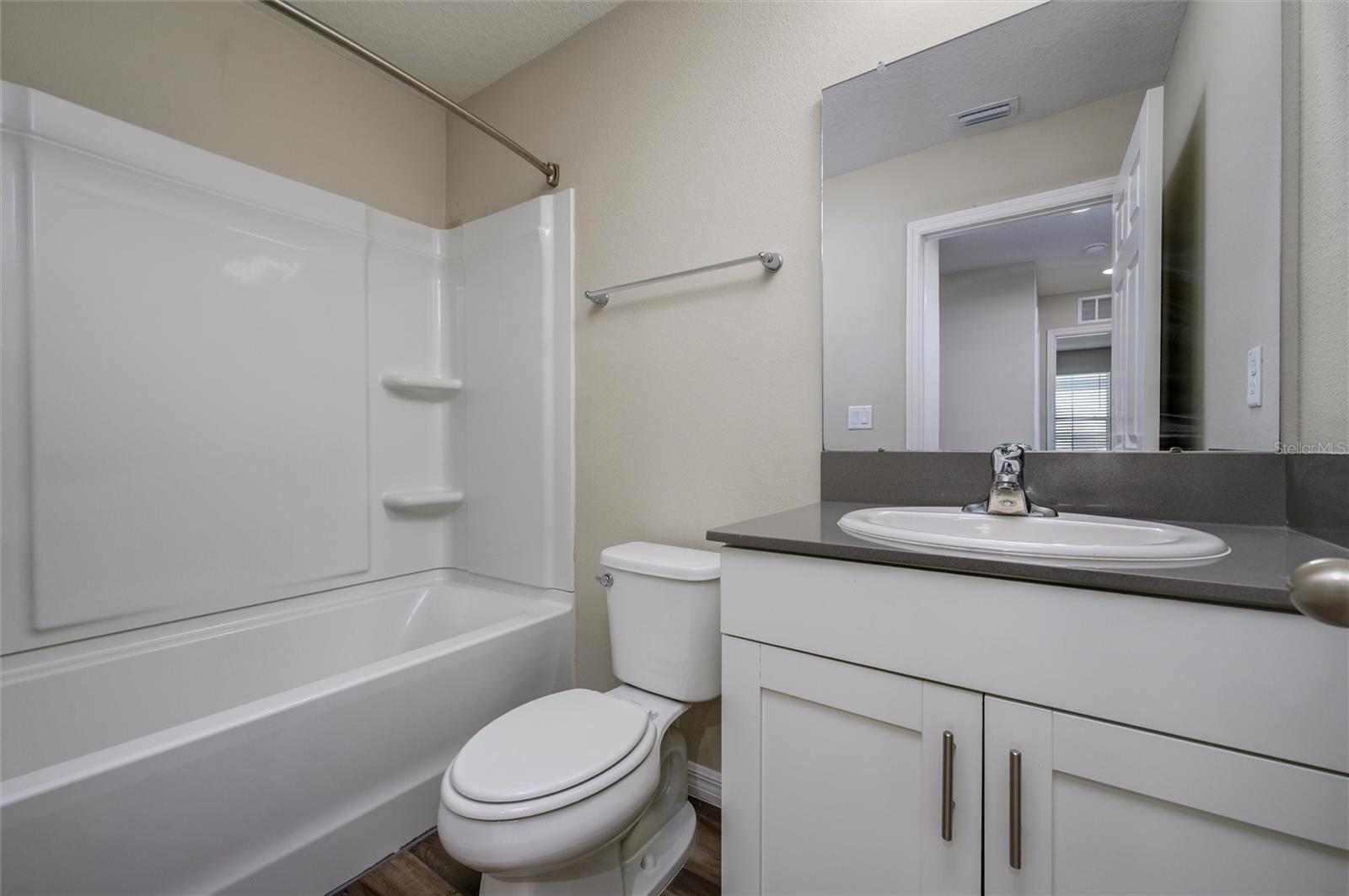 PASADENA POINT - Residential