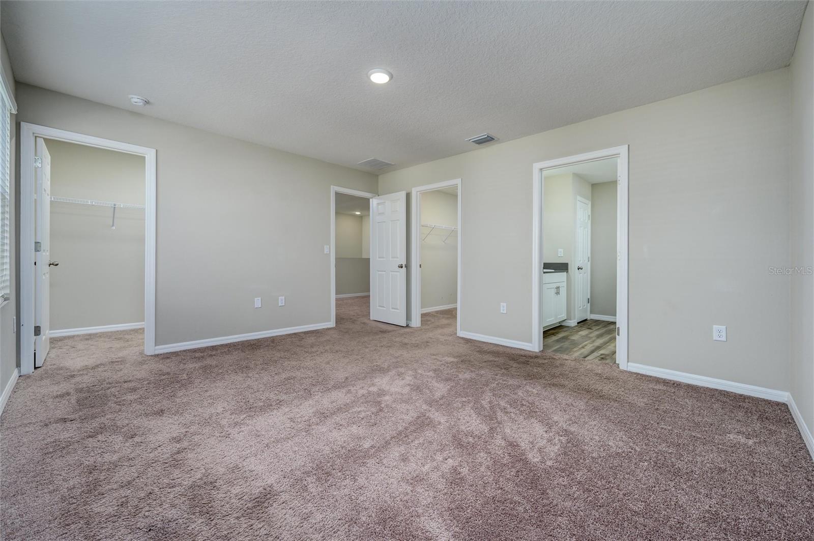 PASADENA POINT - Residential