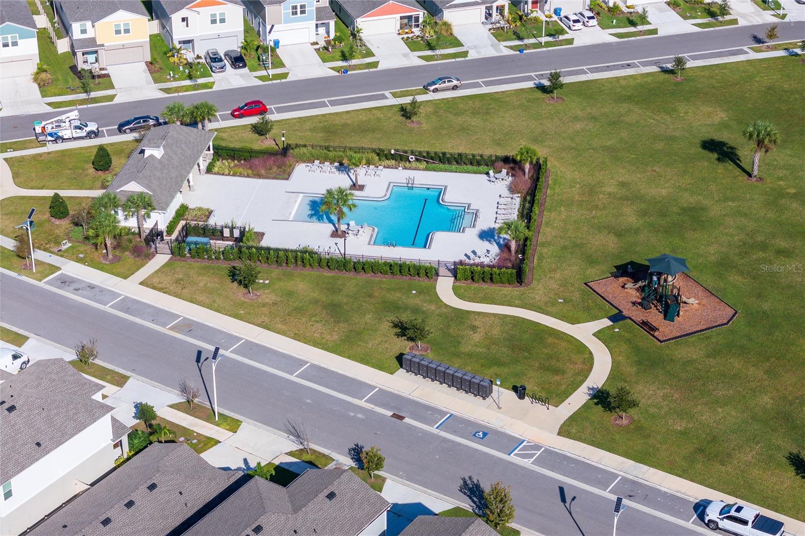 PASADENA POINT - Residential