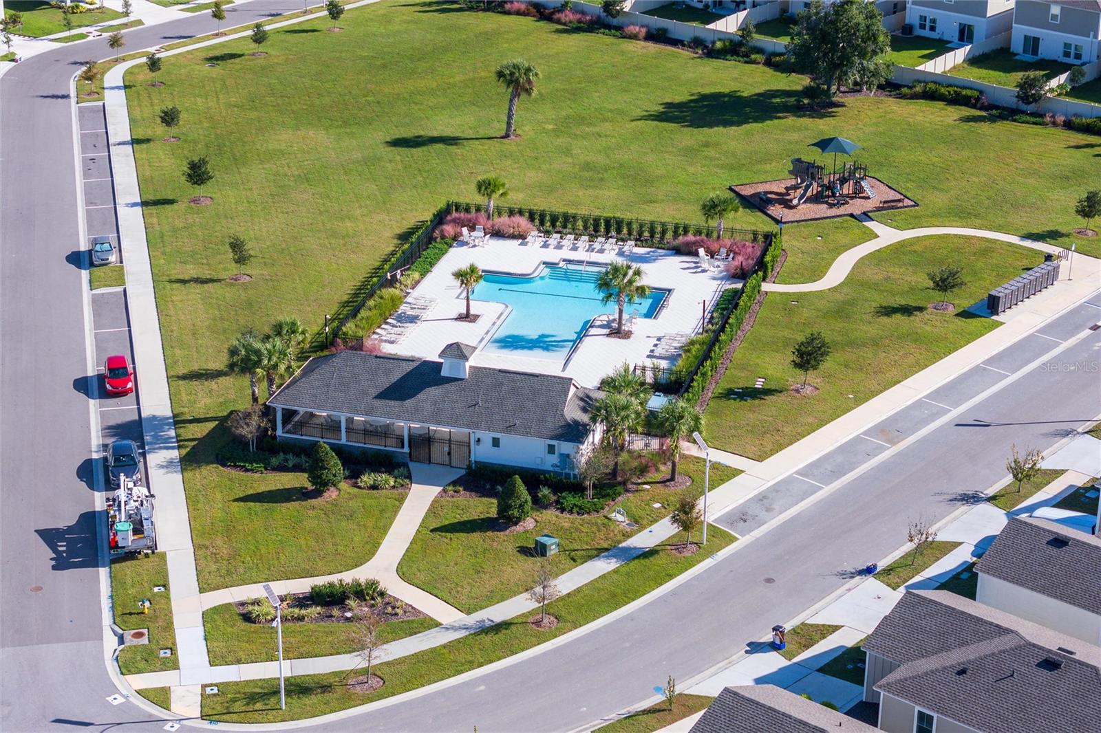 PASADENA POINT - Residential