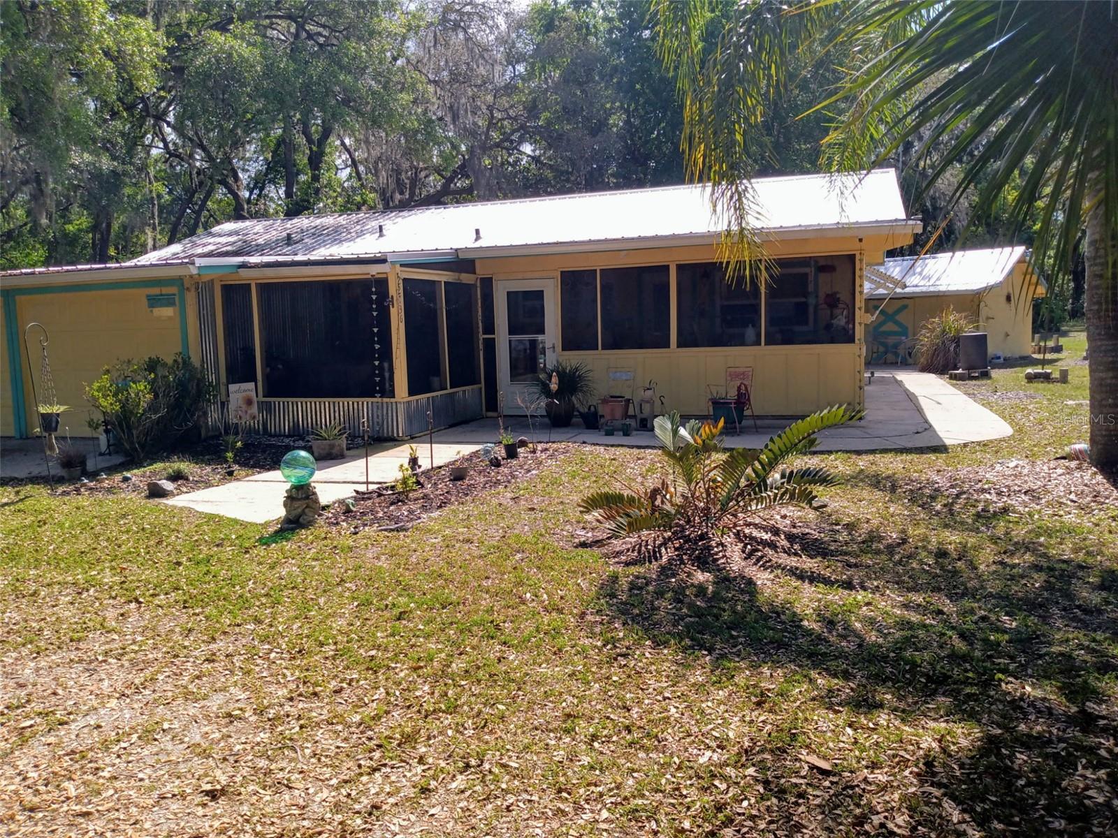Listing image 2