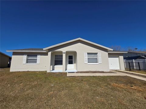 Photo of 271 La Paz Drive, Kissimmee, FL 34743 (MLS # S5143475)