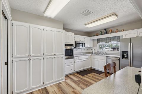 Tiny photo for 16037 E Shirley Shores Road, Tavares, FL 32778 (MLS # G5102392)