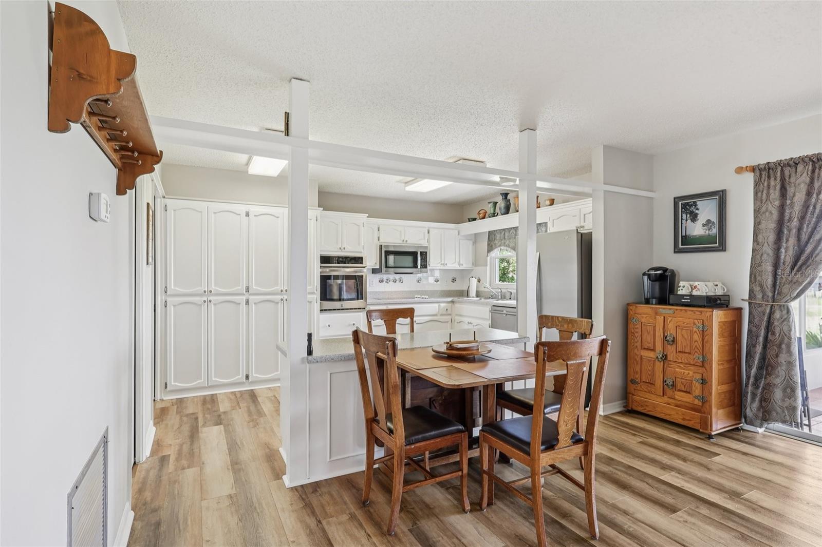 SHIRLEY SHORES - Residential