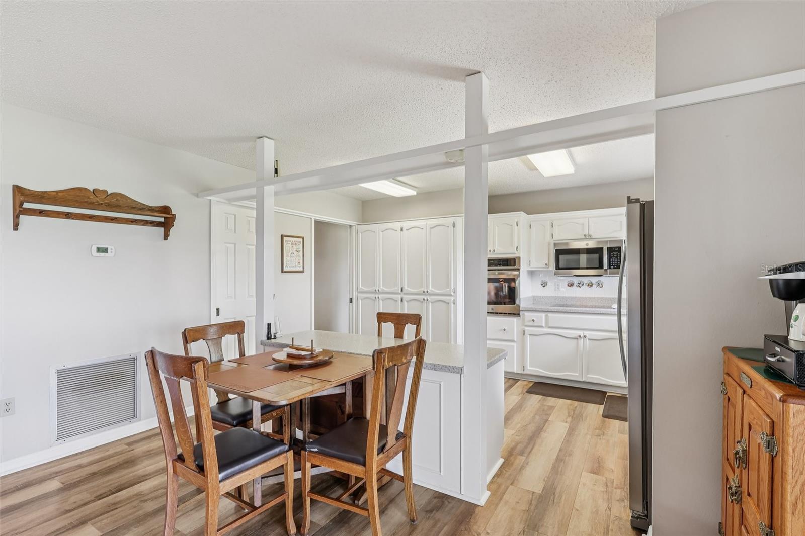 SHIRLEY SHORES - Residential